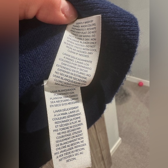 Buttoned Down Men’s Cashmere Sweater xl - Picture 7 of 7